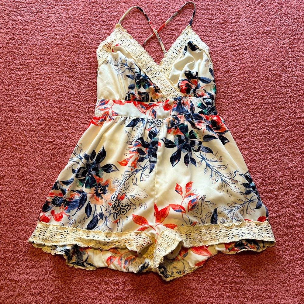 Floral Lace Trim Romper